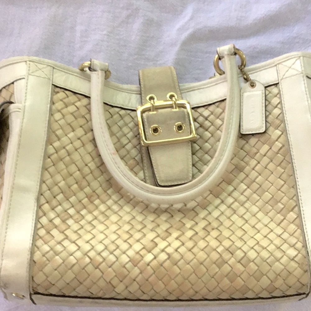 Coach, cream handbag, used condition summer handbag